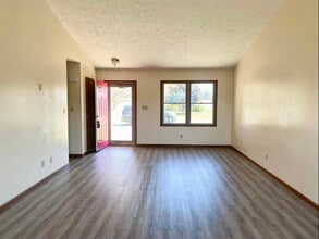 4855 S Lost St in Terre Haute, IN - Building Photo - Building Photo