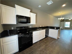 1007 SW 91st St in Oklahoma City, OK - Building Photo - Building Photo
