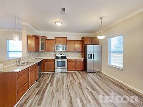 704 Rocky Grove Glen in York, SC - Foto de edificio - Building Photo