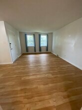 2638 Daphne Rd, Unit 1 in Philadelphia, PA - Foto de edificio - Building Photo