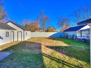 721 N Louisa Ave in Shawnee, OK - Building Photo - Building Photo