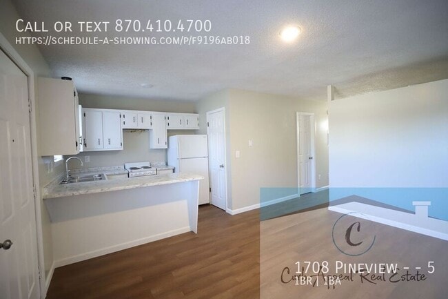 1708 Pineview St in Jonesboro, AR - Building Photo - Building Photo