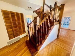 1220 Arthur Ct in Los Altos, CA - Building Photo - Building Photo