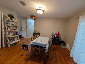 1820 Medart Dr in Tallahassee, FL - Building Photo - Building Photo