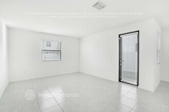 3410 W 108th St in Hialeah, FL - Building Photo - Building Photo
