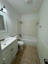 515 UTA Blvd-Unit -104 in Arlington, TX - Building Photo - Building Photo