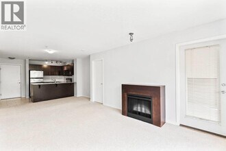 11667 Haney Byp in Maple Ridge, BC - Building Photo - Building Photo