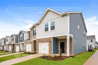 800 Holiday Pk Ln in Knightdale, NC - Foto de edificio - Building Photo