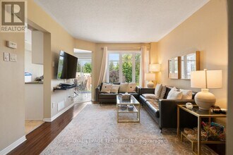 243 Royal Gala Private in Ottawa, ON - Building Photo - Building Photo