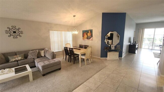 2598 Chatham Cir in Kissimmee, FL - Building Photo - Building Photo