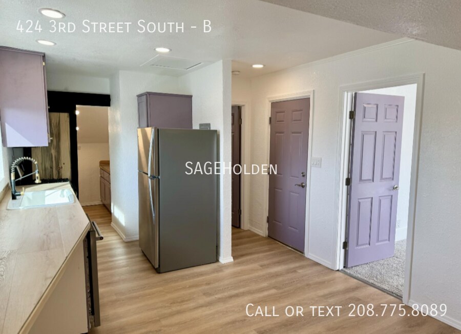 424 3rd St S in Nampa, ID - Building Photo
