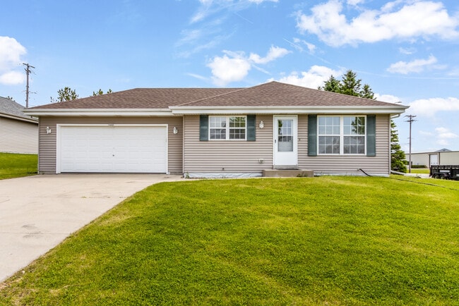property at 1442 Oriole Dr