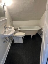 1134 1/2 W Spencer St, Unit Appleton Downtown Upper in Appleton, WI - Building Photo - Building Photo