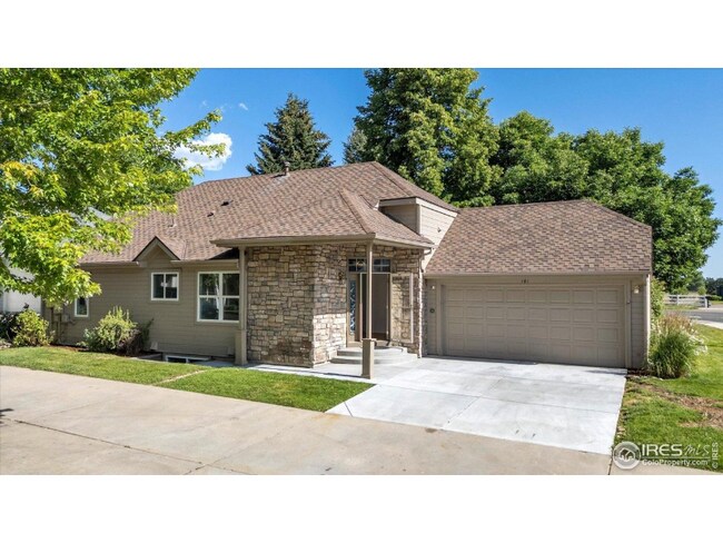 property at 101 Fairfield Ln