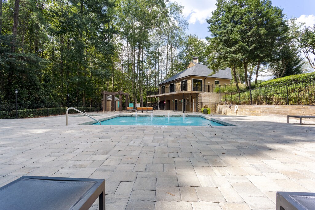 Gardenwood Apartments in College Park, GA