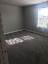 1761 Walter Creek Blvd in Billings, MT - Building Photo - Building Photo