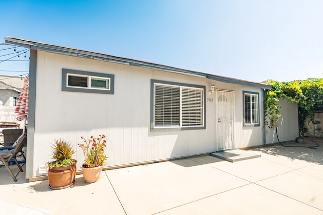 property at 5860 Beck Ave