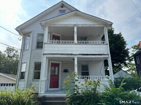 22 Donahue Pl in Torrington, CT - Building Photo