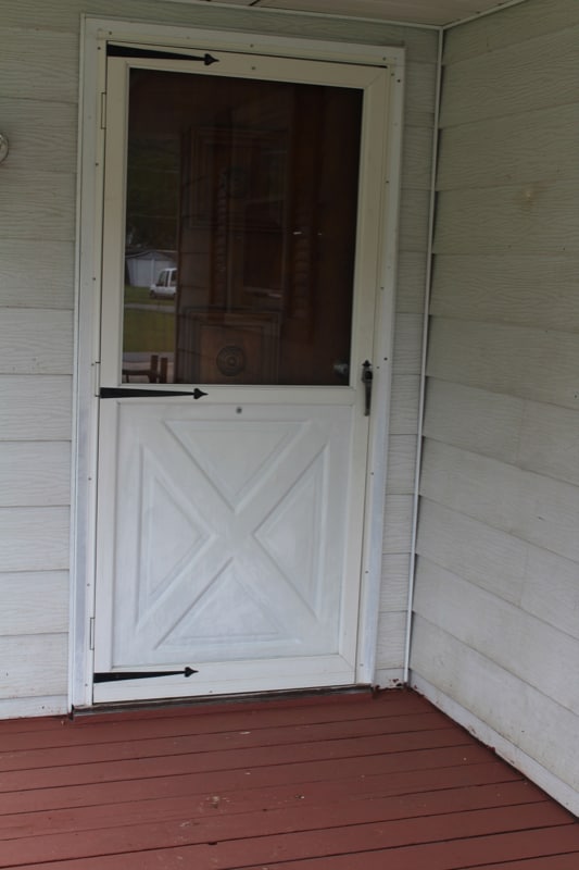 202 Mountain View Dr in Hampton, TN - Foto de edificio - Building Photo