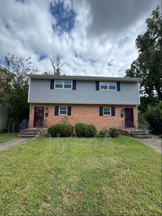3203 Delaware Ave in Richmond, VA - Building Photo