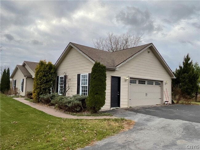 property at 32161 US-20