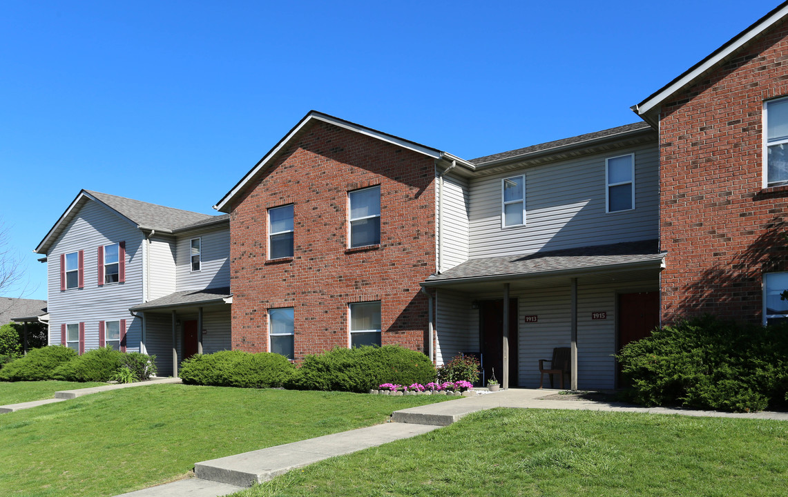 Bayberry Cove in Bellbrook, OH - Building Photo