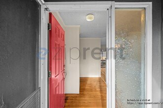 1323 Harwood St in Santa Rosa, CA - Building Photo - Building Photo