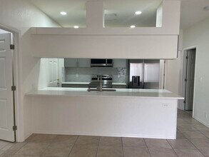 1084 Crassula Ct in Wellington, FL - Foto de edificio - Building Photo