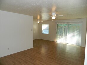 12108 Bishop Dr in Balch Springs, TX - Building Photo - Building Photo