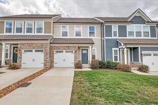 1085 Duncan St in Gallatin, TN - Building Photo