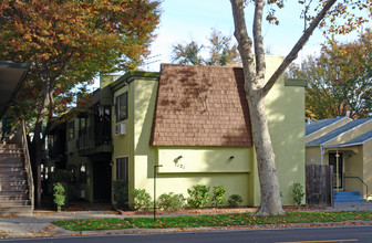 1121 T St in Sacramento, CA - Building Photo - Building Photo