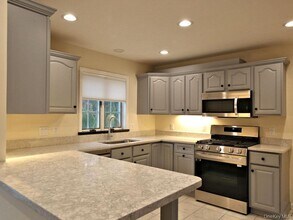 300 Jefferson Ave in Mamaroneck, NY - Building Photo - Building Photo