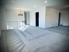 17 Aldrich St, Unit 3bd 2full baths in Sayville, NY - Building Photo