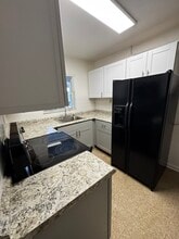 901 S N St, Unit B in Lake Worth Beach, FL - Building Photo - Building Photo