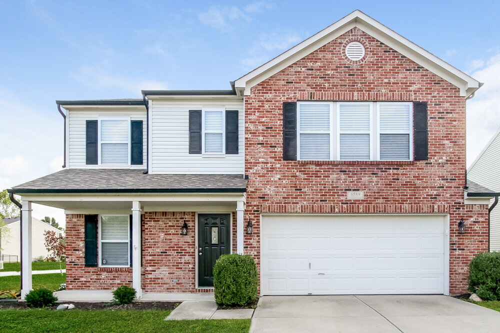 6589 W Jefferson Ct in McCordsville, IN - Building Photo