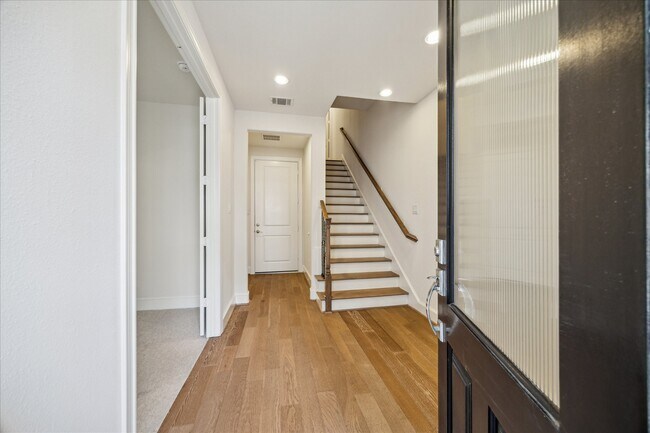 property at 2928 Rusk St