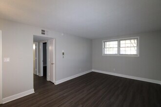 175 Malabu Dr in Lexington, KY - Building Photo - Building Photo