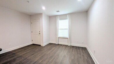313 N Navy Blvd in Pensacola, FL - Building Photo - Building Photo