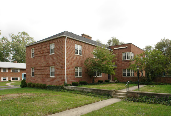 1990 Elmwood Ave in Columbus, OH - Building Photo - Building Photo