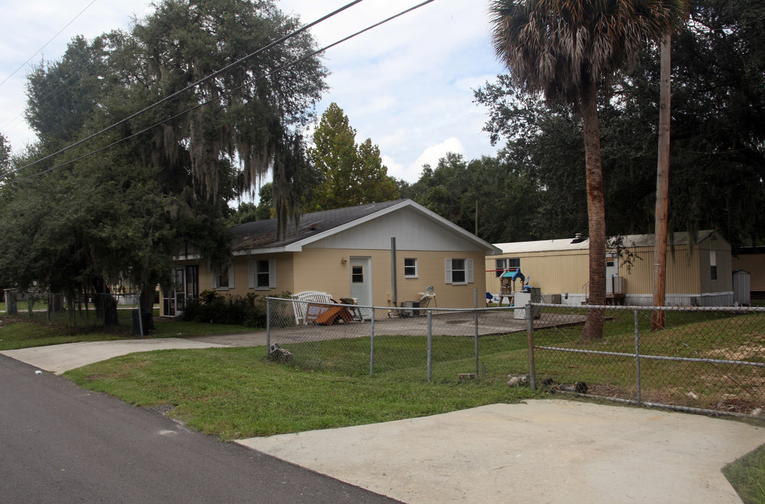 319 Hull St in Lakeland, FL - Foto de edificio