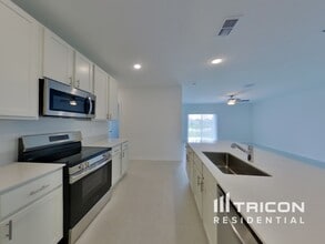 5648 Gingham Dr in Kissimmee, FL - Building Photo - Building Photo