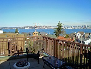 1508 California Ave SW-Unit -Unit A in Seattle, WA - Building Photo - Building Photo