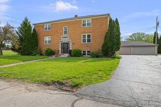 2505 15th St in Rock Island, IL - Building Photo - Building Photo