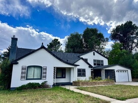 401 Cheyenne Blvd in Colorado Springs, CO - Building Photo