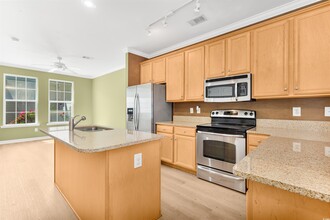 945 Rosencrans Ln in Myrtle Beach, SC - Foto de edificio - Building Photo
