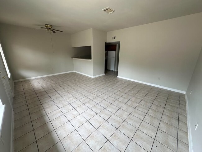 12300 Hodges St, Unit 1