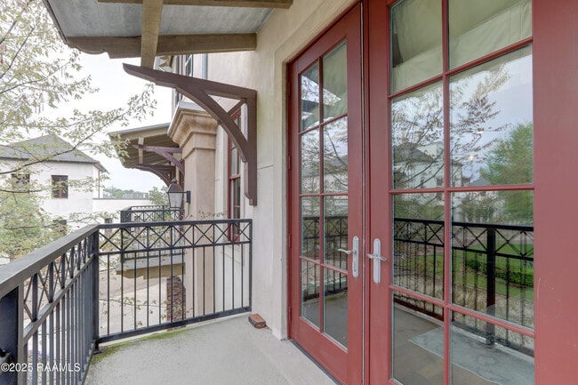 property at 605 Silverstone Rd