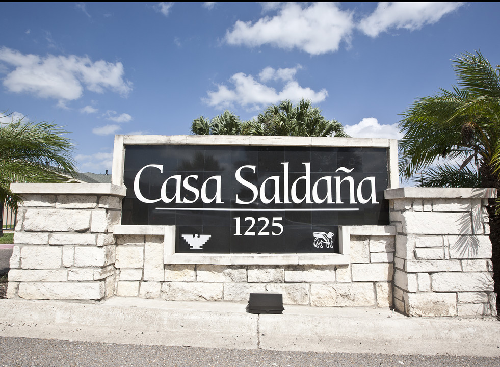 Casa Saldana Apartments in Mercedes, TX - Building Photo