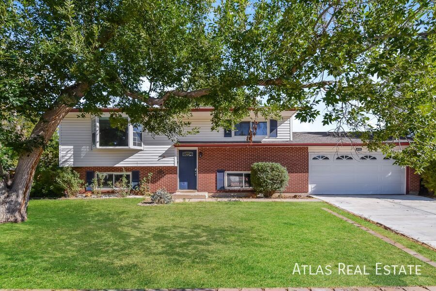 4830 Ranch Dr in Colorado Springs, CO - Building Photo