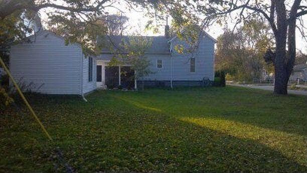 2004 Clay St, Unit 2004 Clay Street in Cedar Falls, IA - Building Photo - Building Photo